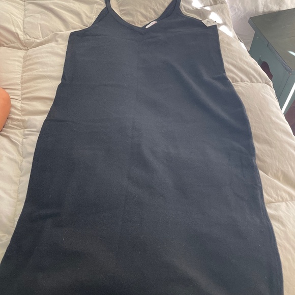 Ingrid and Isabel maternity sweater dress - Picture 2 of 3